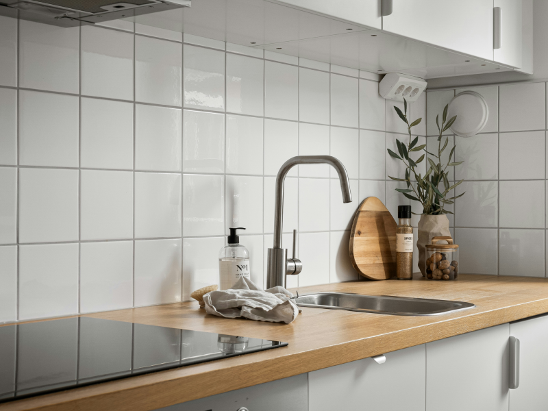 Custom-Backsplashes-800x600
